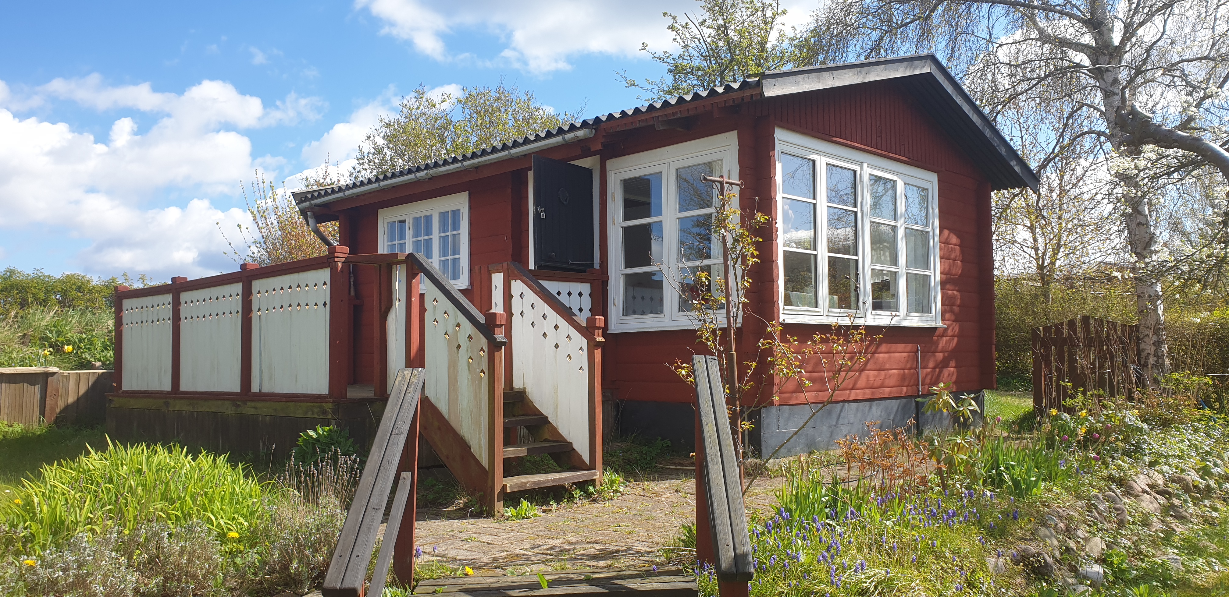 Solidt hus og skøn udsigt - kolonihave.nu